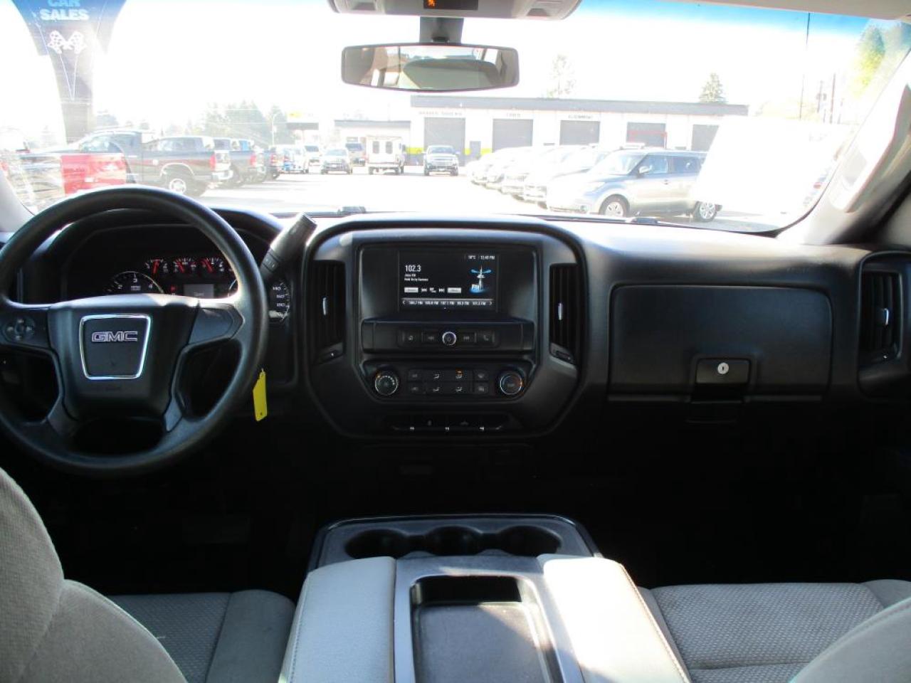 2018 GMC Sierra 1500 Crew Cab 4X4 Photo18