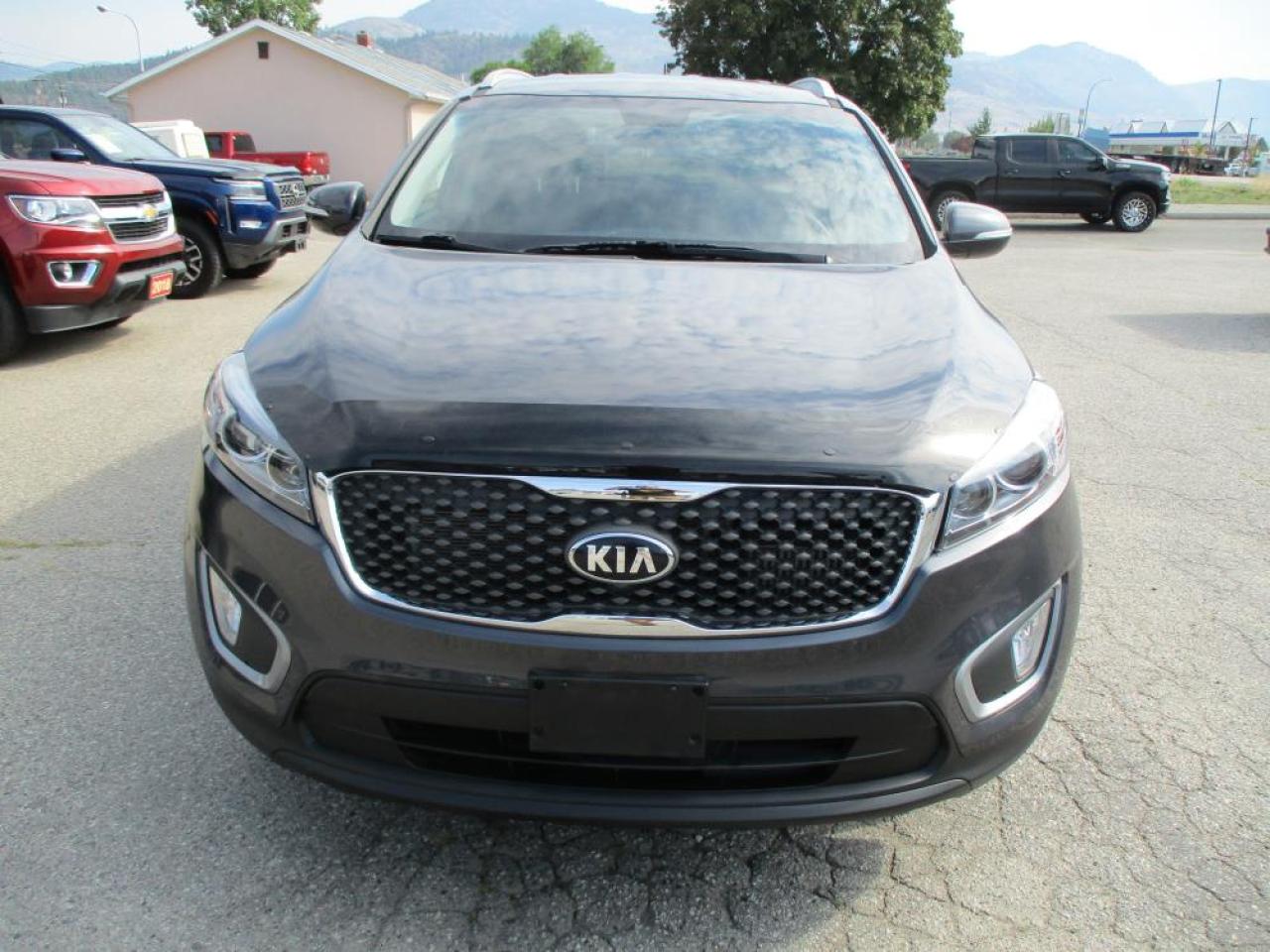 2016 Kia Sorento LX AWD - Photo #2