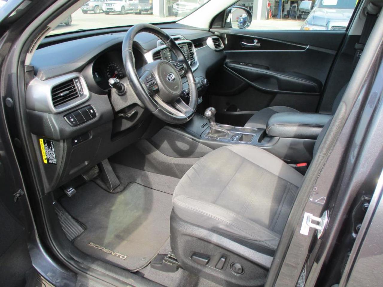 2016 Kia Sorento LX AWD Photo8