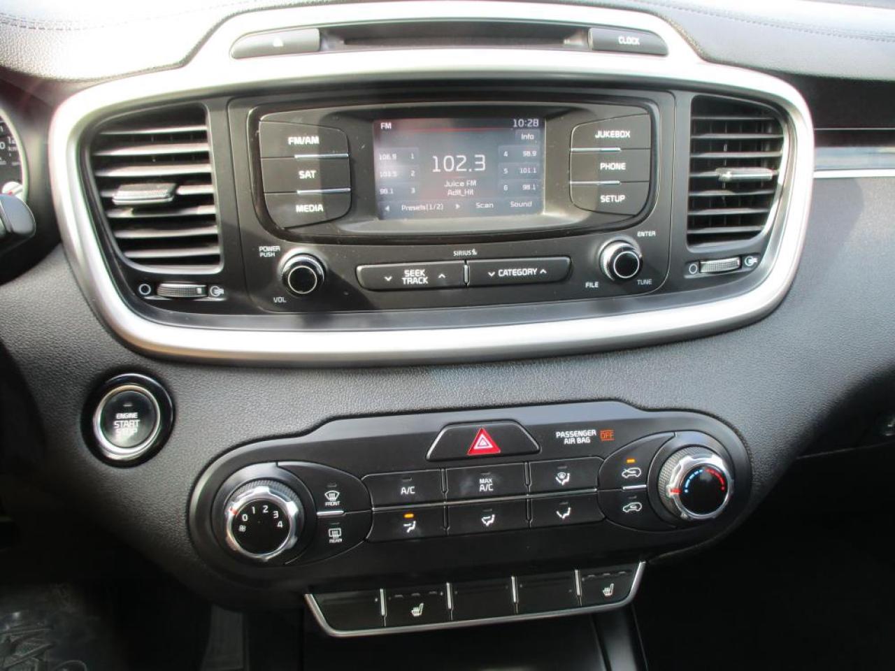 2016 Kia Sorento LX AWD Photo10