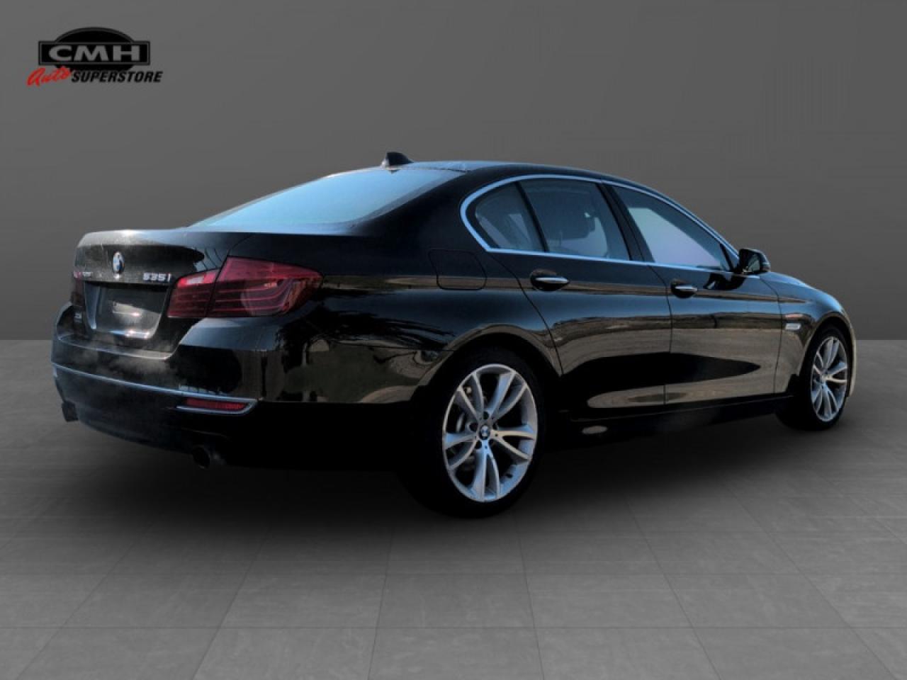 2014 BMW 5 Series 535i xDrive  **PREMIUM PACKAGE** Photo2