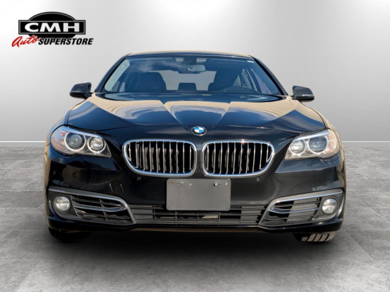 2014 BMW 5 Series 535i xDrive  **PREMIUM PACKAGE** Photo