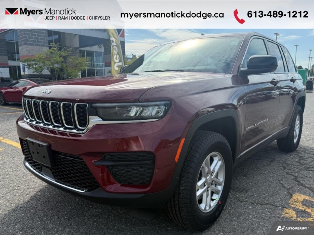 New 2025 Jeep Grand Cherokee Laredo  - Sunroof for sale in Ottawa, ON