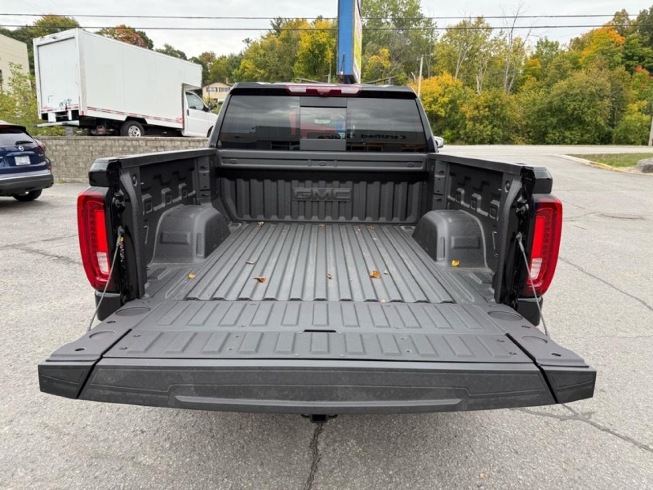 2026 GMC Sierra 1500 Denali Ultimate  - Leather Seats Photo