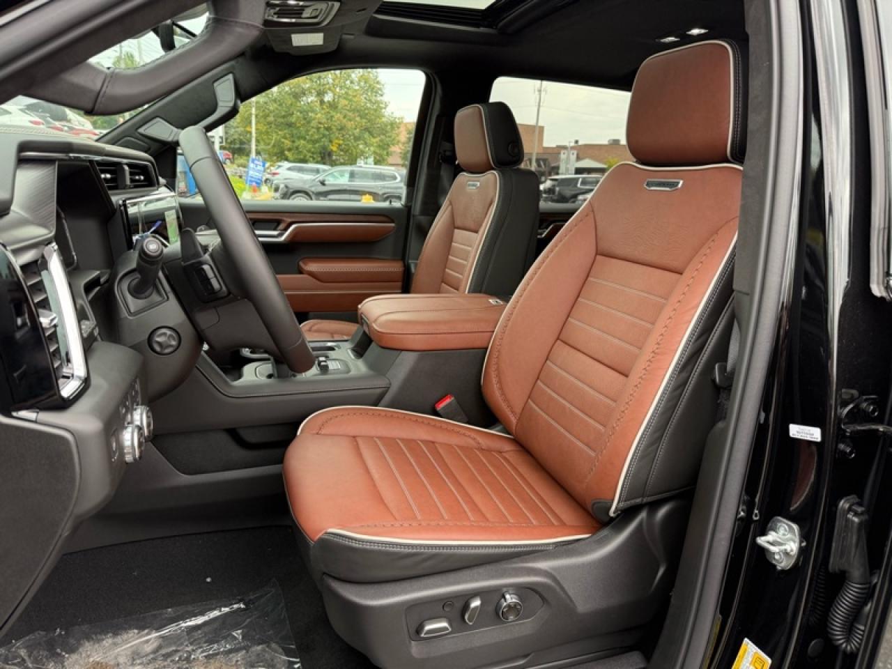 2026 GMC Sierra 1500 Denali Ultimate  - Leather Seats Photo
