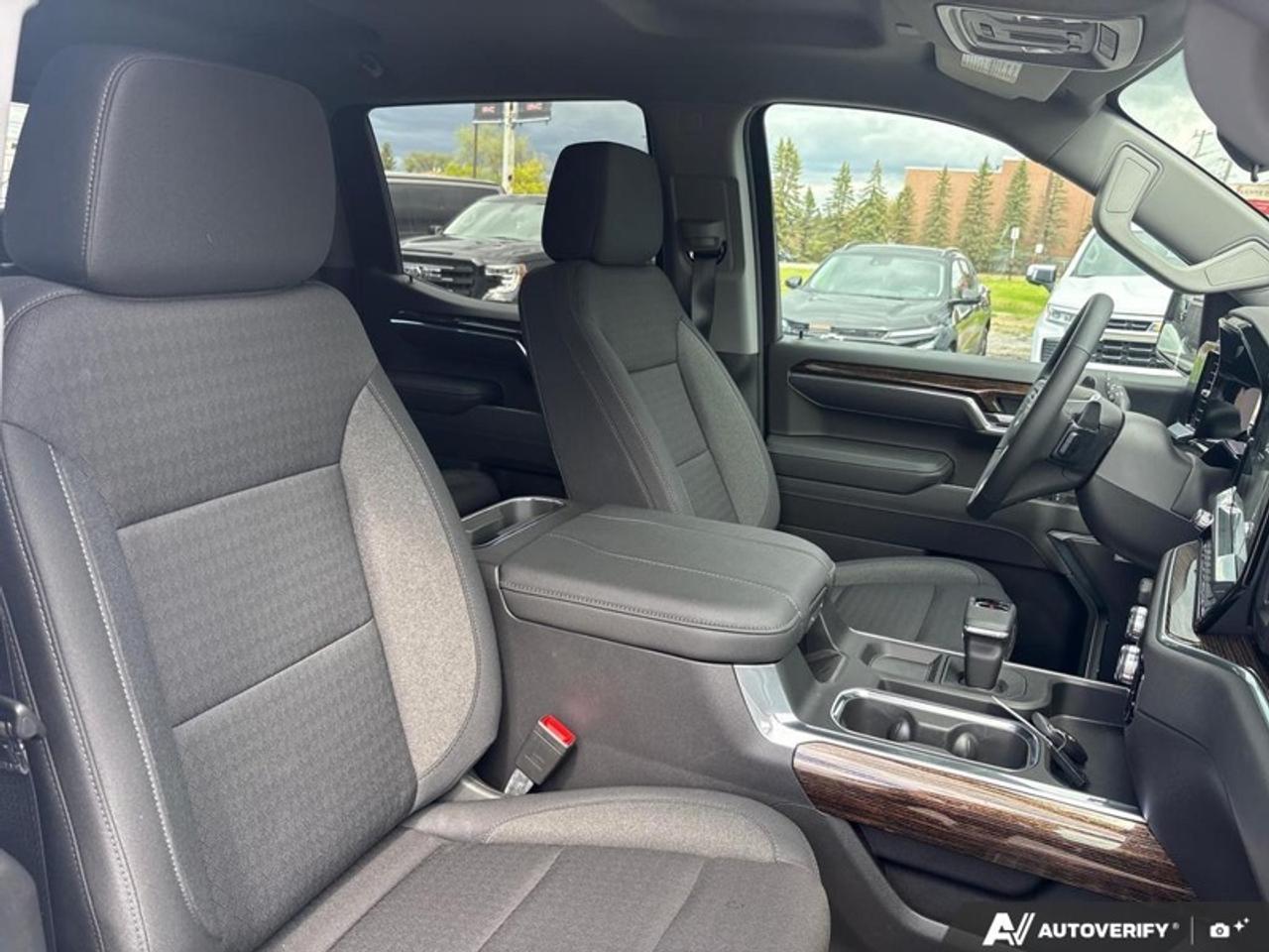 2026 GMC Sierra 1500 ELEVATION Photo