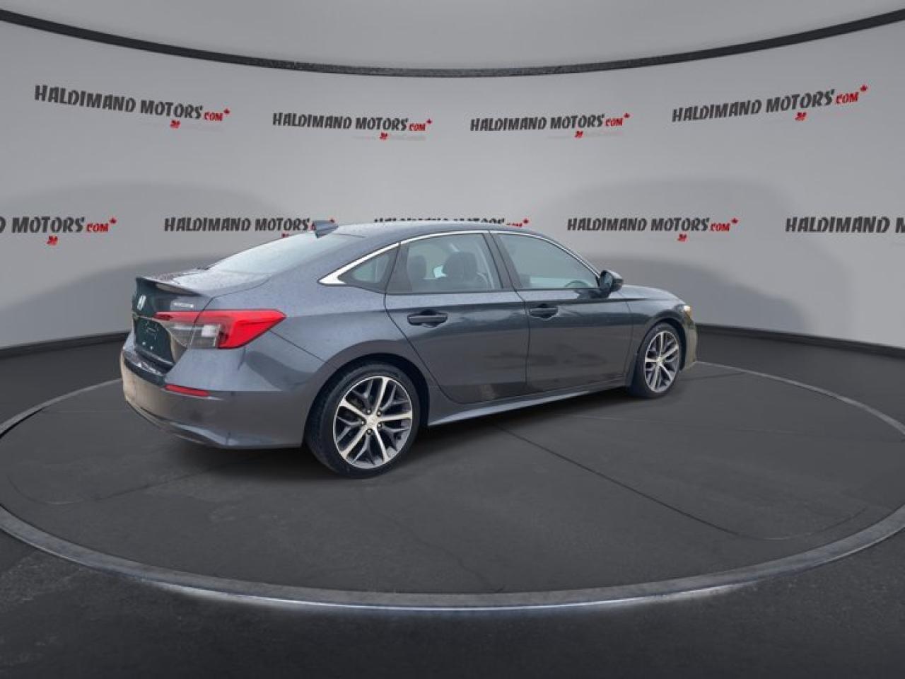 2022 Honda Civic Sedan Touring | Factory Remote Start | Heated Seats | Leather Photo