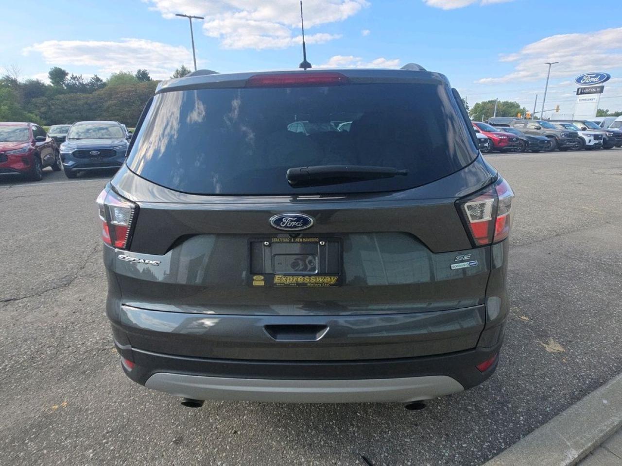 2017 Ford Escape SE Photo5