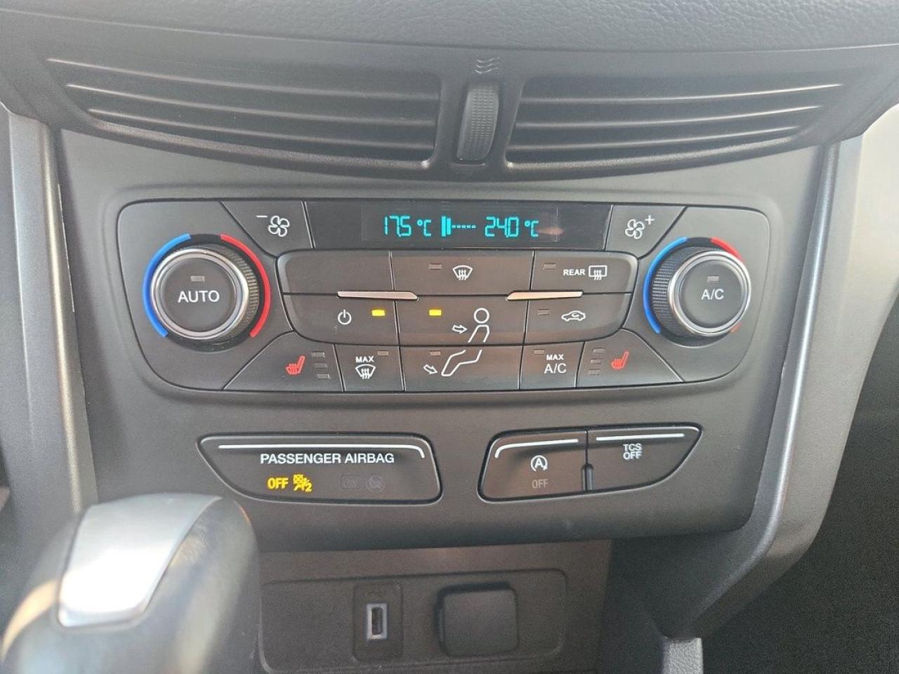 2017 Ford Escape SE Photo5