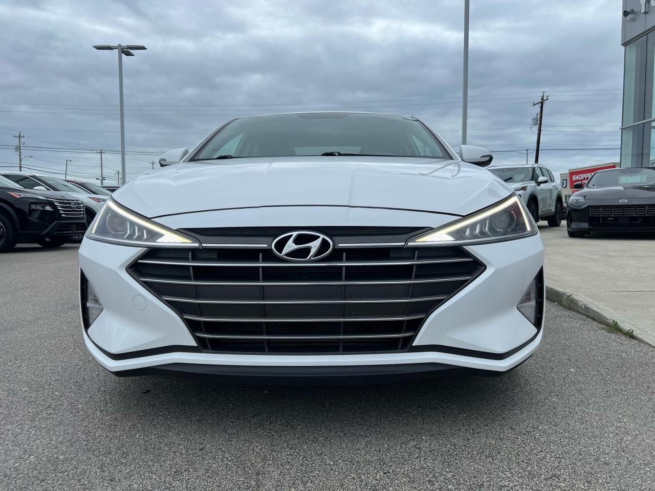 2019 Hyundai Elantra Preferred Photo5