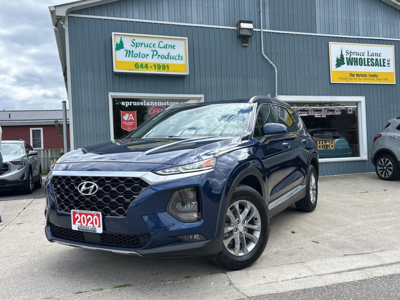 Used 2020 Hyundai Santa Fe Essential 2.4  w/Safety Package Essential  AWD  ** FRESH  TRADE ** for sale in Belmont, ON