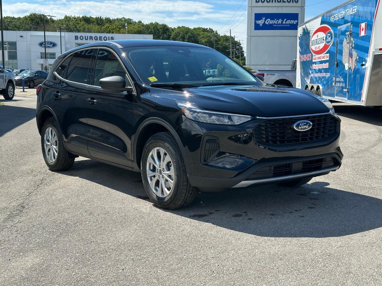 2025 Ford Escape Active AWD Photo3