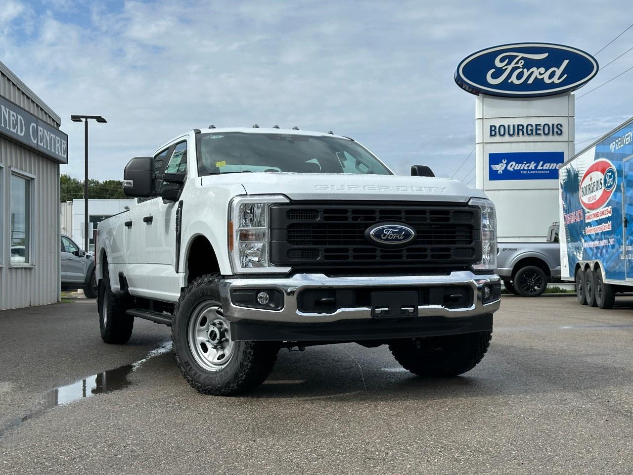 New 2026 Ford F-250 Super Duty SRW XL 4WD CREW CAB 8' BOX for sale in Midland, ON