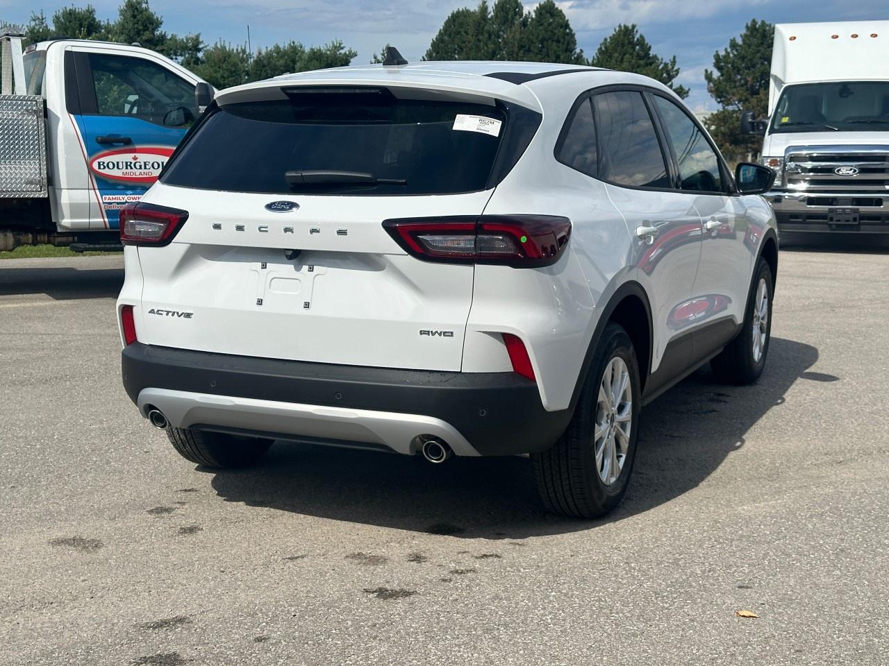 2025 Ford Escape Active AWD Photo