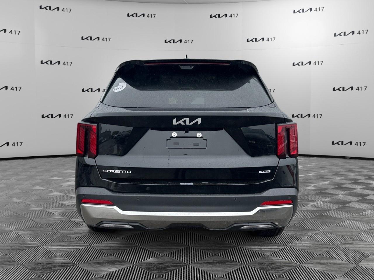 2026 Kia Sorento Plug-In Hybrid SX AWD Photo3