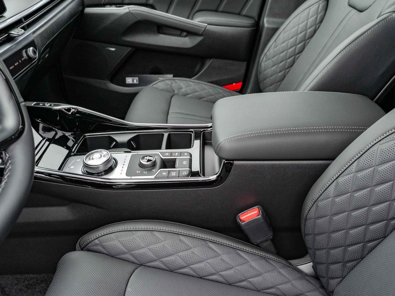 2026 Kia Sorento Plug-In Hybrid SX AWD Photo