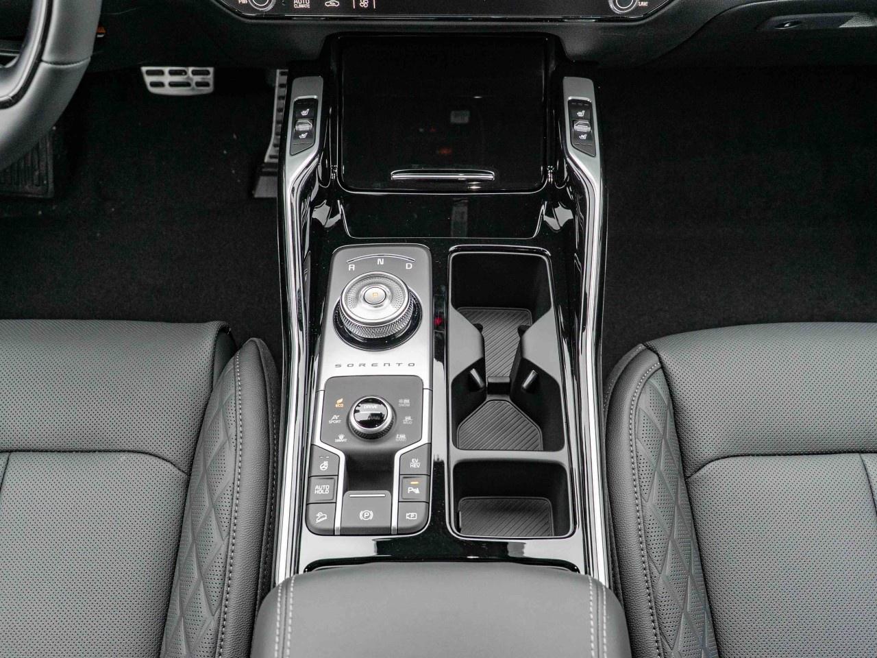 2026 Kia Sorento Plug-In Hybrid SX AWD Photo