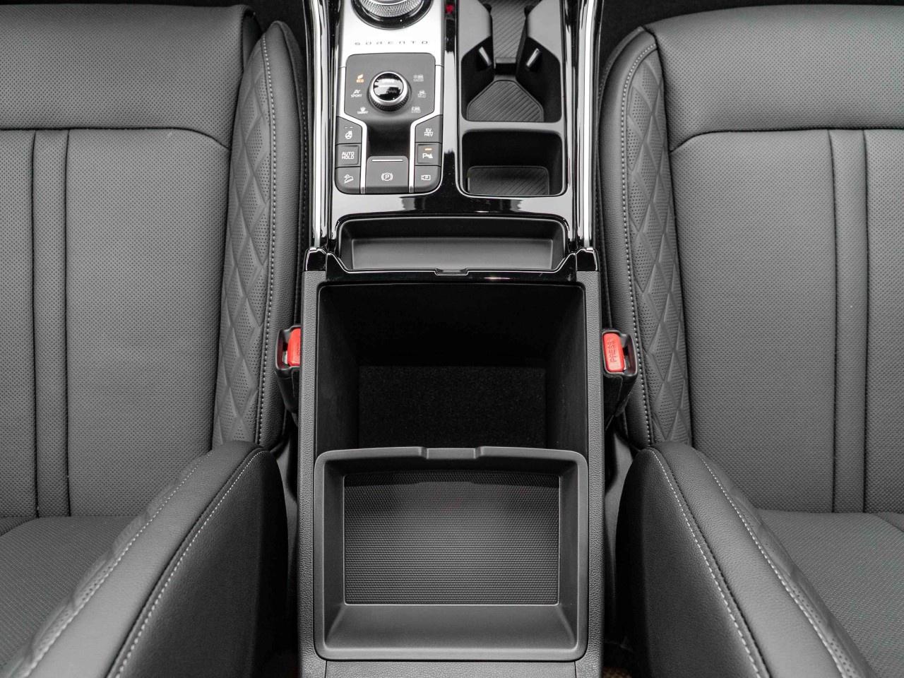 2026 Kia Sorento Plug-In Hybrid SX AWD Photo