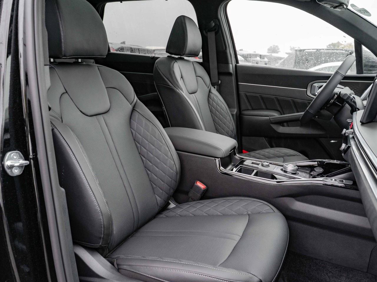 2026 Kia Sorento Plug-In Hybrid SX AWD Photo