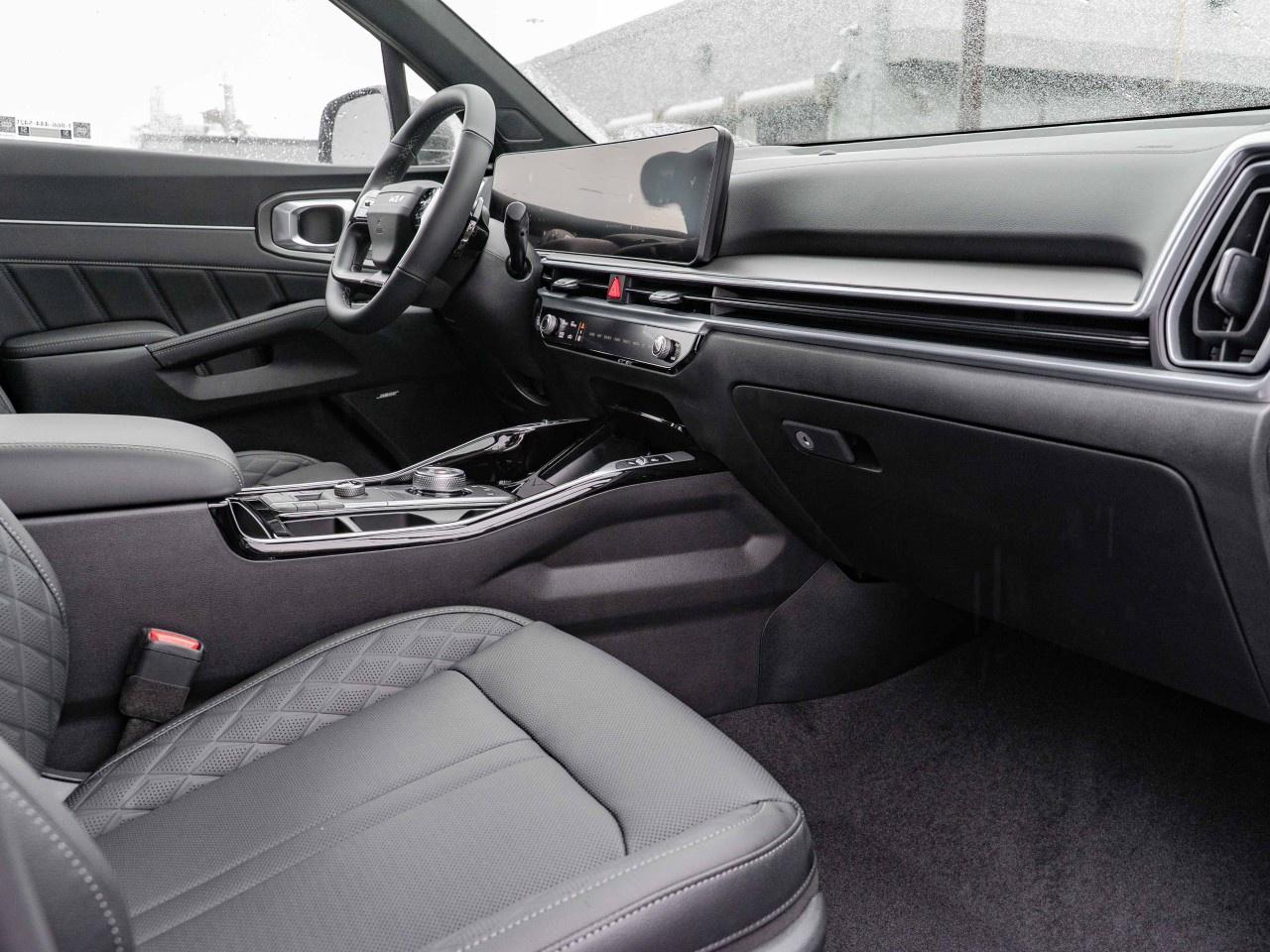 2026 Kia Sorento Plug-In Hybrid SX AWD Photo