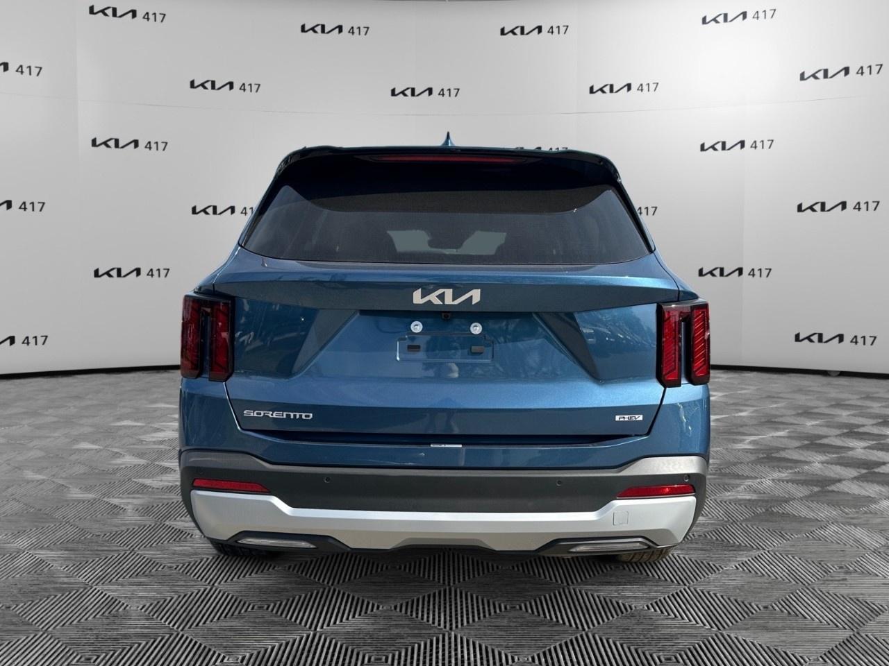 2026 Kia Sorento Plug-In Hybrid LX AWD Photo3