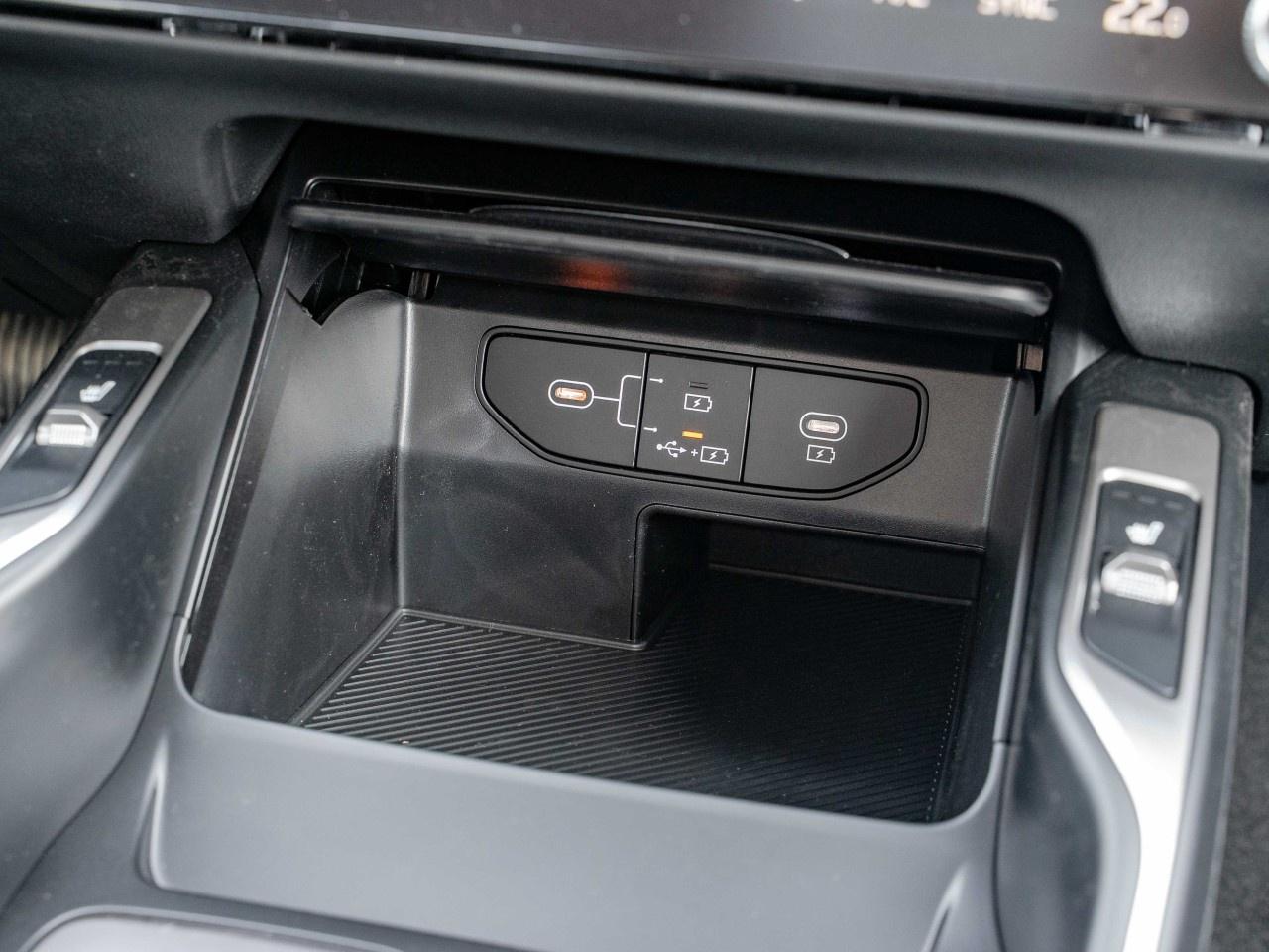 2026 Kia Sorento Plug-In Hybrid LX AWD Photo