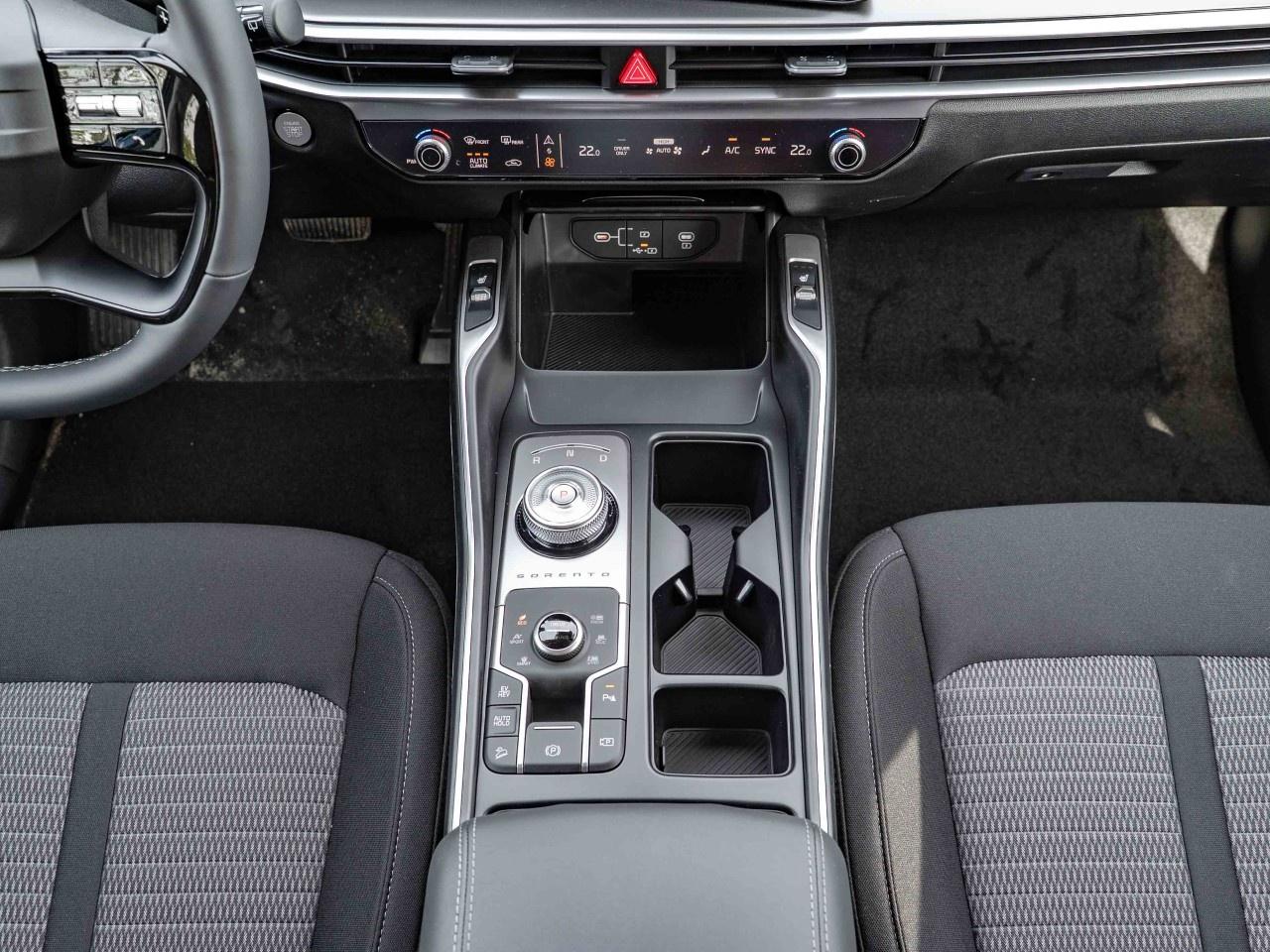 2026 Kia Sorento Plug-In Hybrid LX AWD Photo