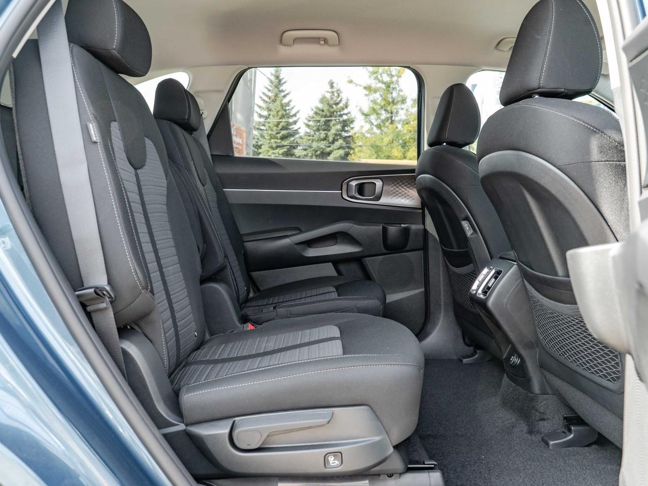2026 Kia Sorento Plug-In Hybrid LX AWD Photo