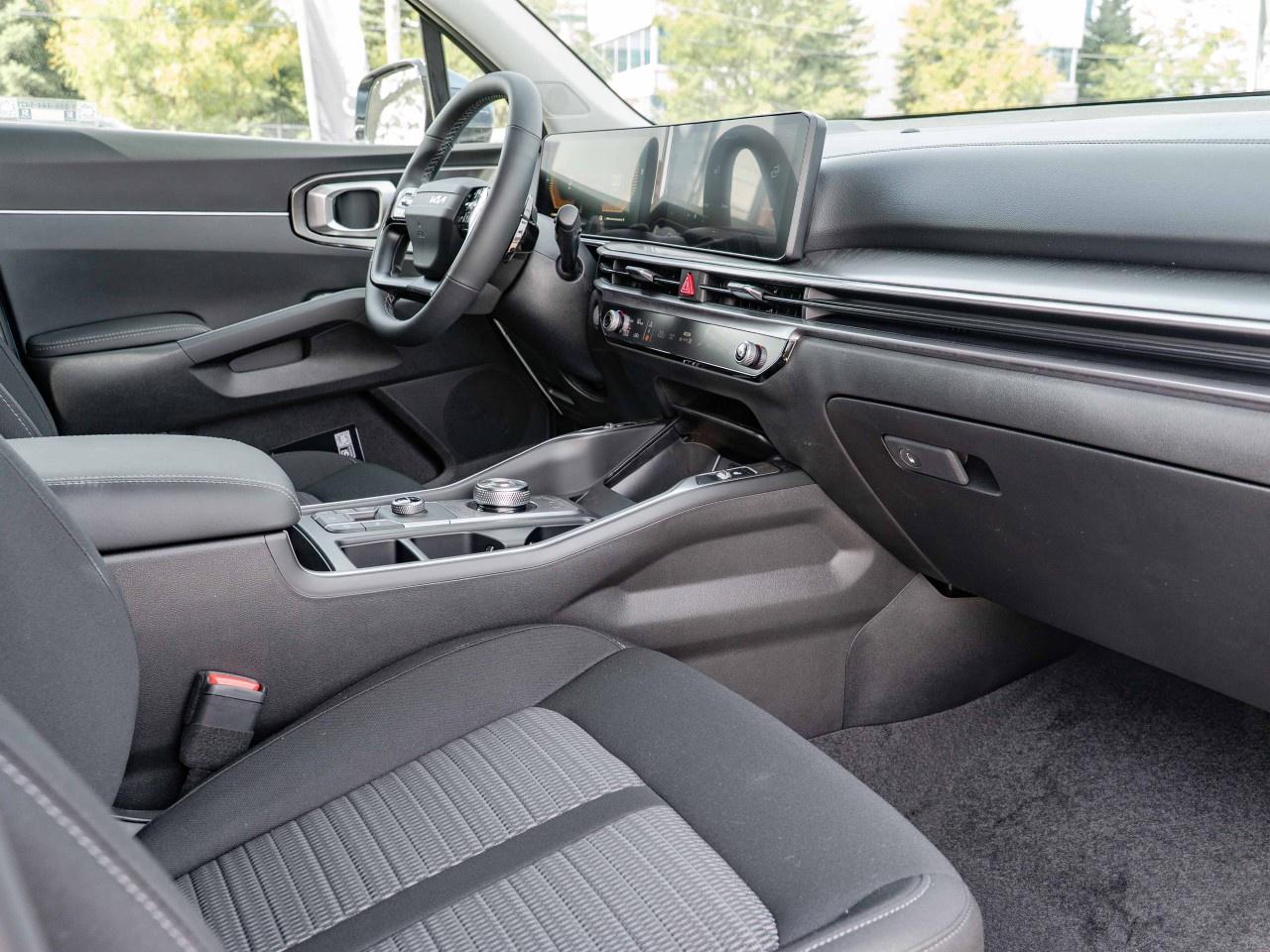 2026 Kia Sorento Plug-In Hybrid LX AWD Photo