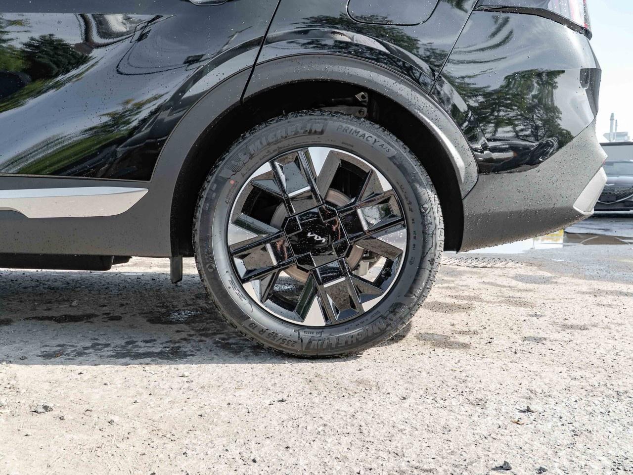 2026 Kia Sportage Plug-In Hybrid EX AWD Photo