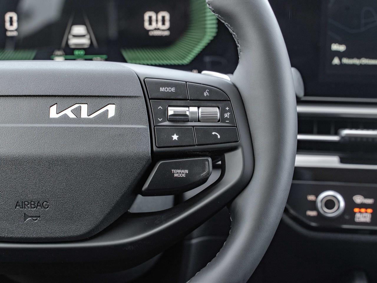 2026 Kia Sportage Plug-In Hybrid EX AWD Photo