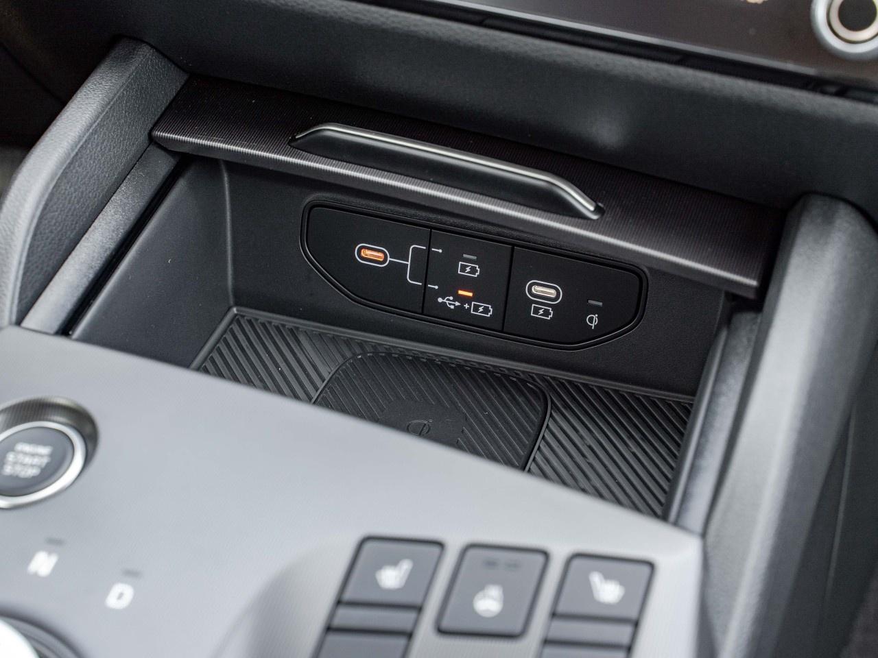 2026 Kia Sportage Plug-In Hybrid EX AWD Photo