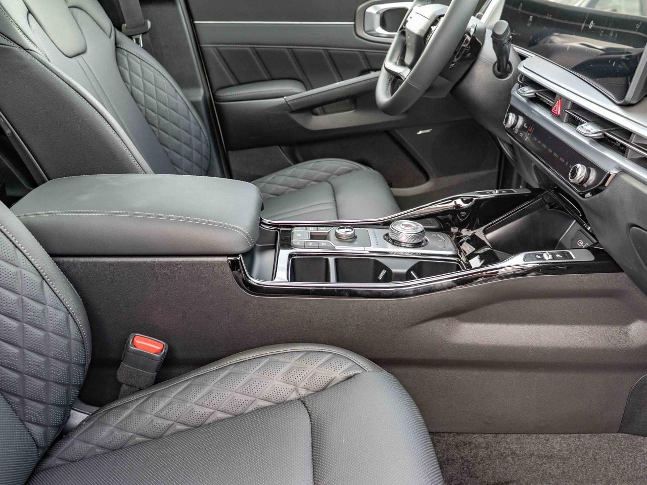 2026 Kia Sorento Plug-In Hybrid SX AWD Photo