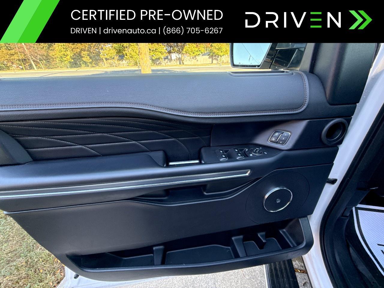 2019 Ford Expedition Platinum Max 4X4 Photo