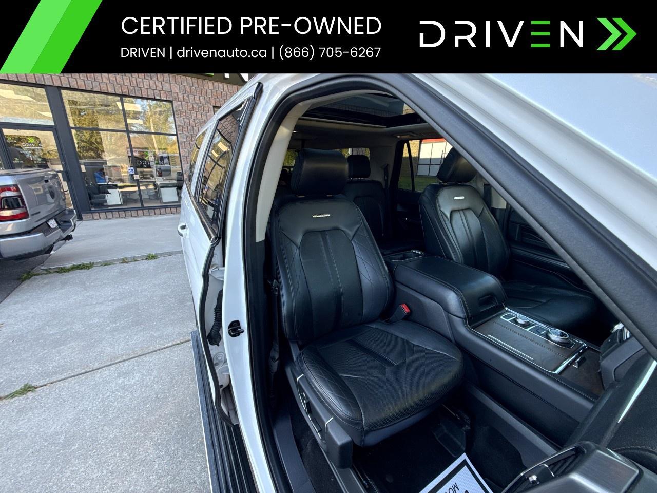 2019 Ford Expedition Platinum Max 4X4 Photo