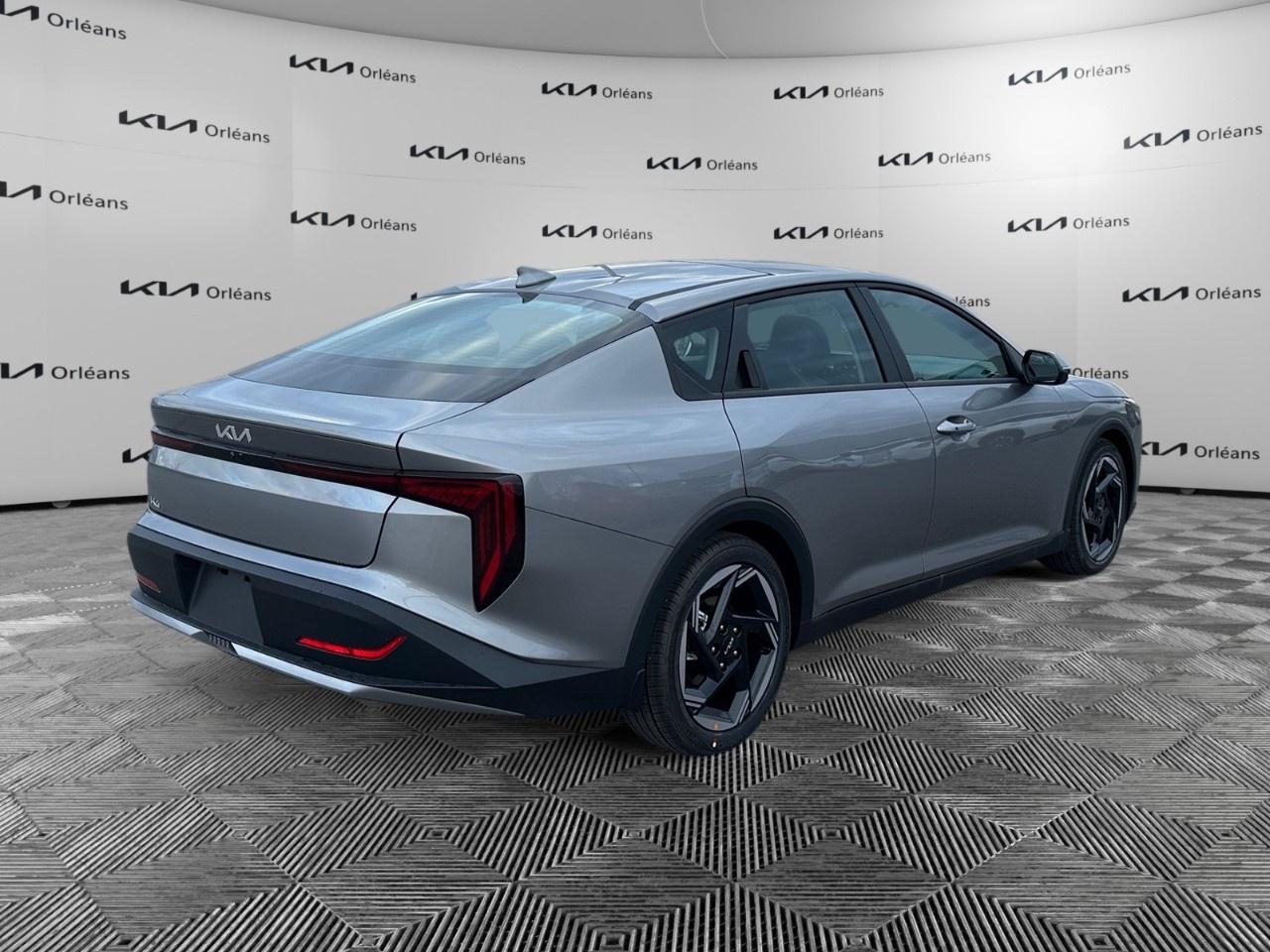 2025 Kia K4 EX  FWD Photo