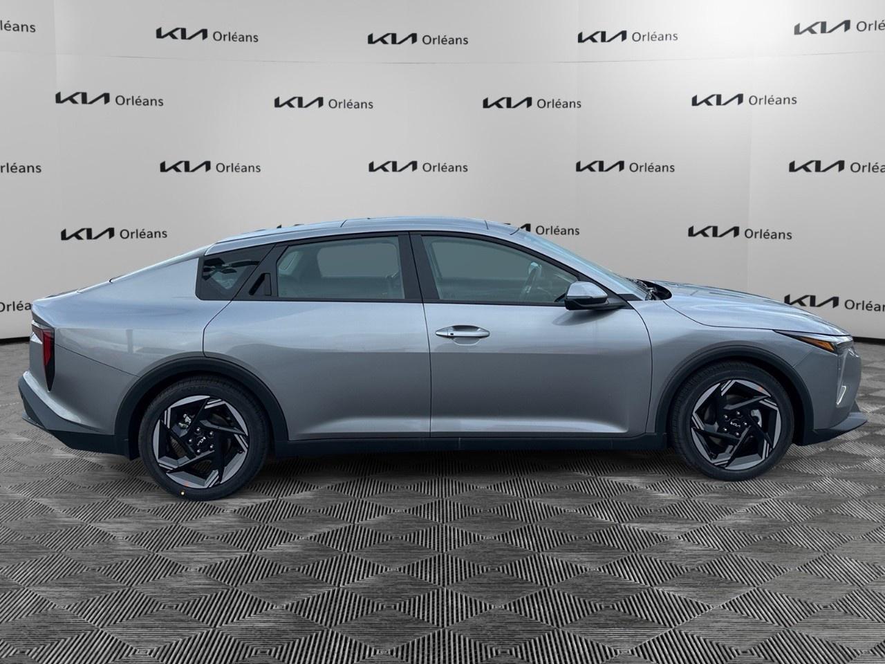 2025 Kia K4 EX  FWD Photo