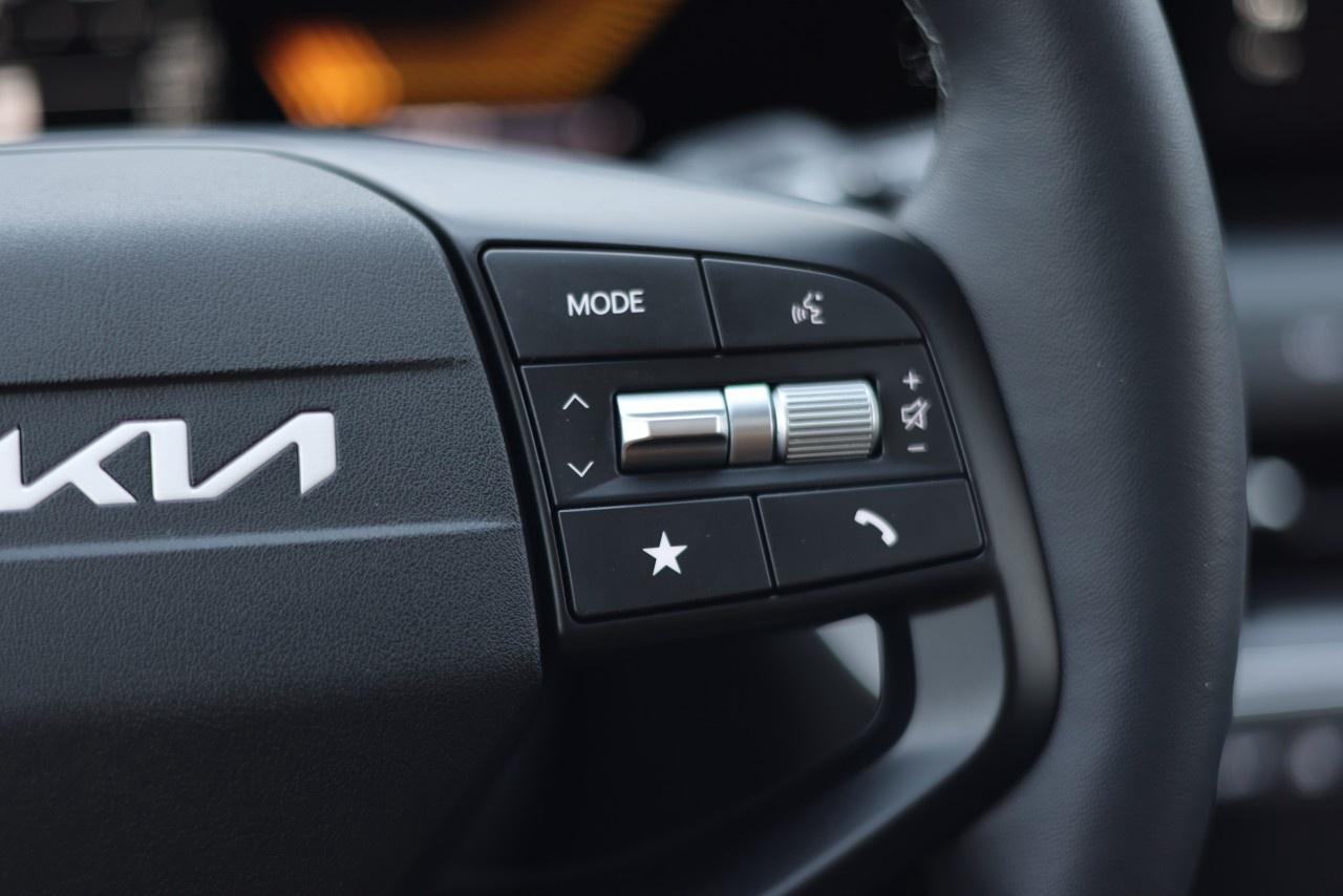 2025 Kia K4 EX  FWD Photo