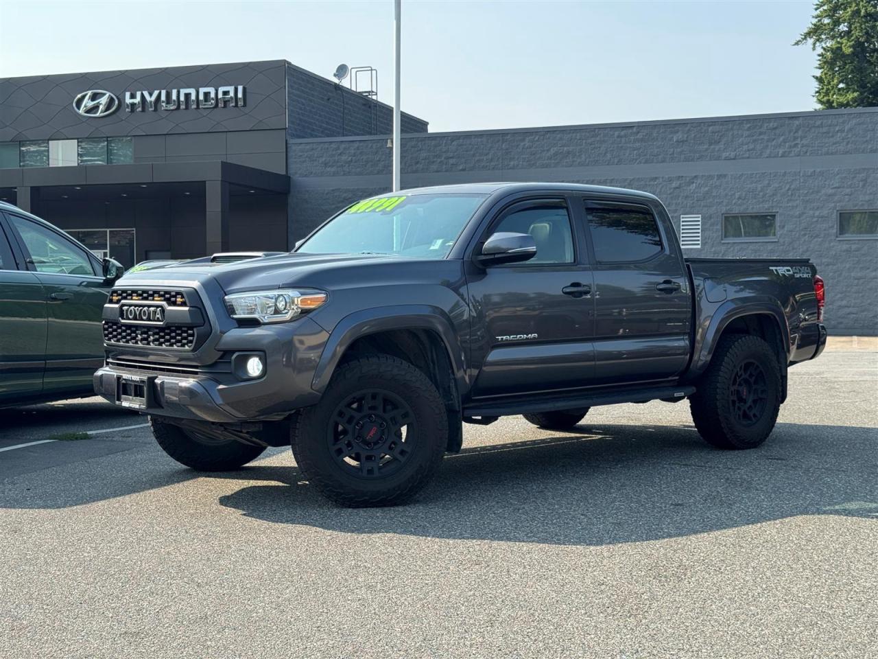Used 2018 Toyota Tacoma TRD Sport for sale in Surrey, BC