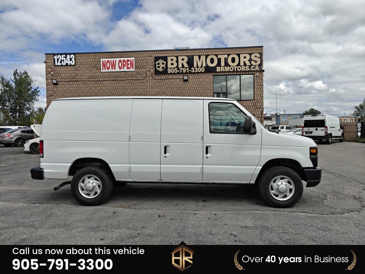 2014 Ford E-Series E-250 Van | No Accidents Reported Photo4