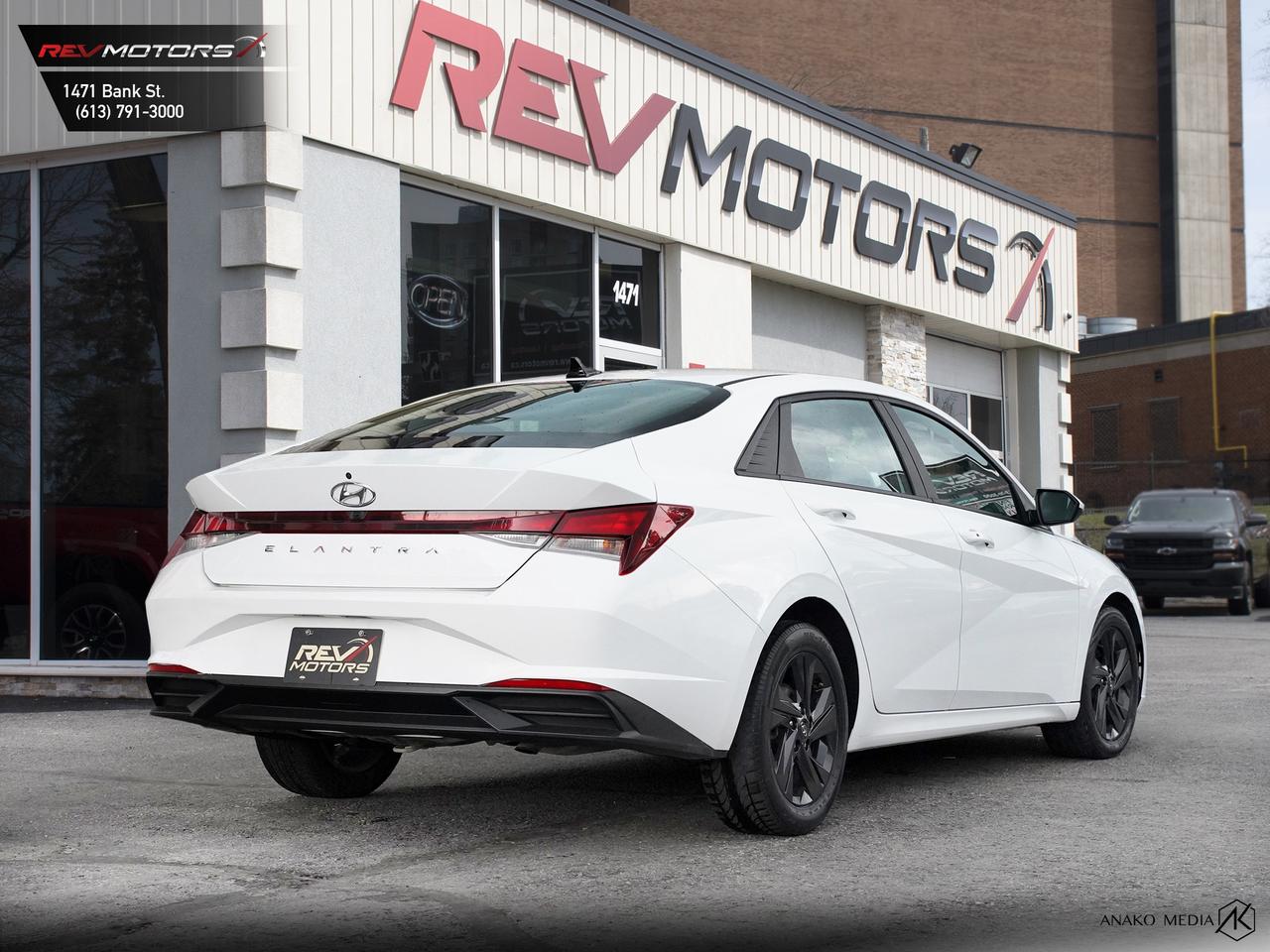 2021 Hyundai Elantra SEL Photo