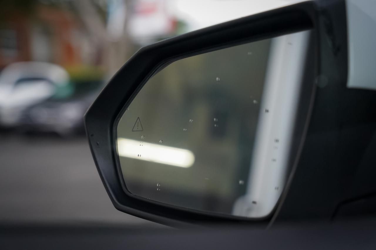 2021 Hyundai Elantra SEL Photo