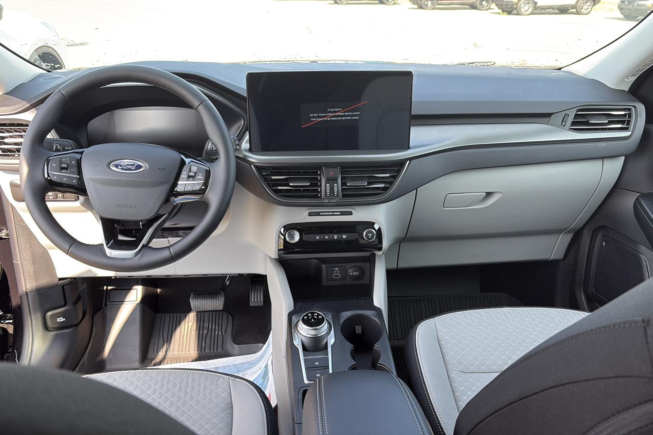 2025 Ford Escape Active™ Photo5