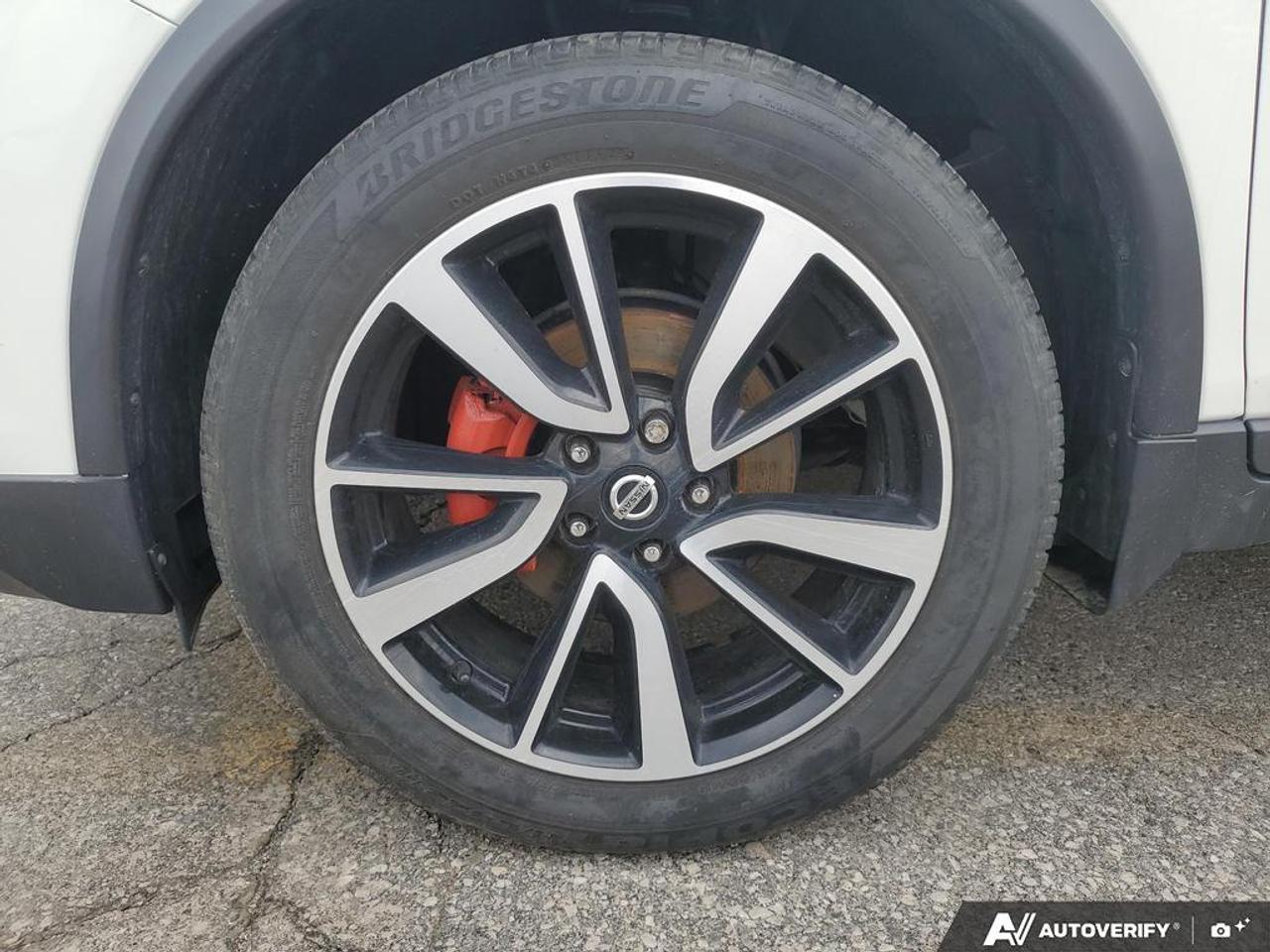 2017 Nissan Rogue S *Ltd Avail*-HEATED SEATS-REAR CAMERA-ALLOY WHEEL Photo