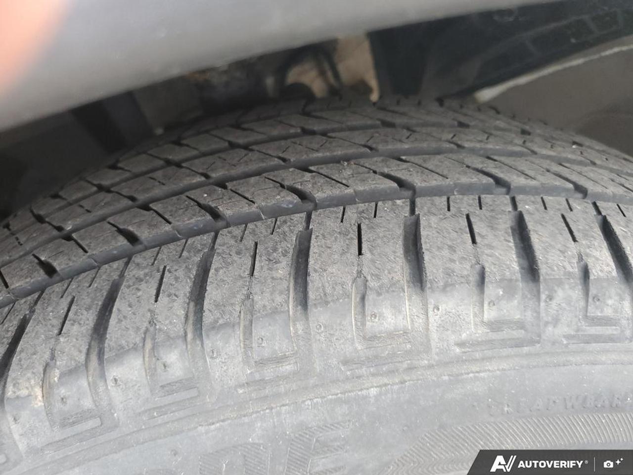 2017 Nissan Rogue S *Ltd Avail*-HEATED SEATS-REAR CAMERA-ALLOY WHEEL Photo