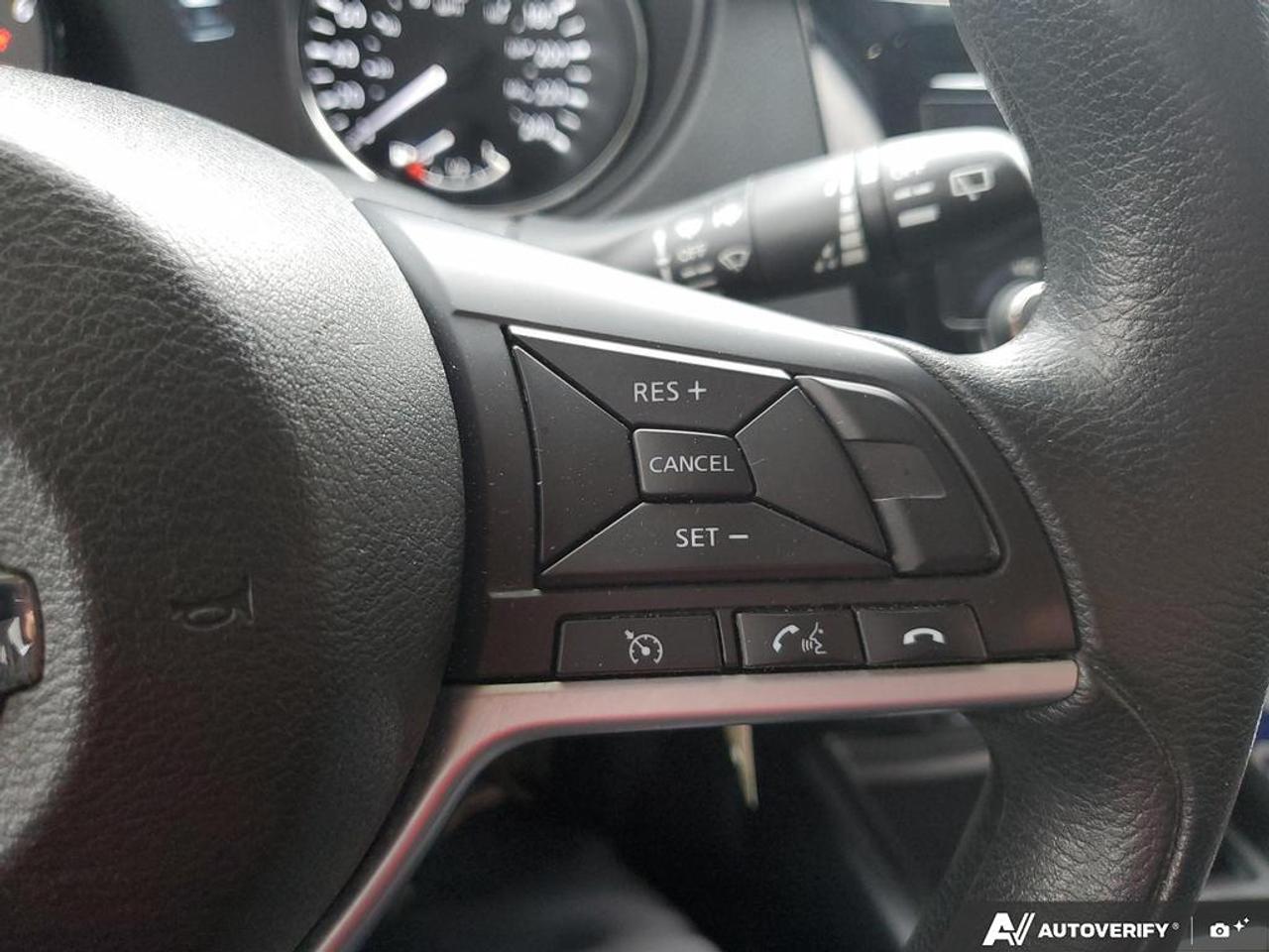 2017 Nissan Rogue S *Ltd Avail*-HEATED SEATS-REAR CAMERA-ALLOY WHEEL Photo