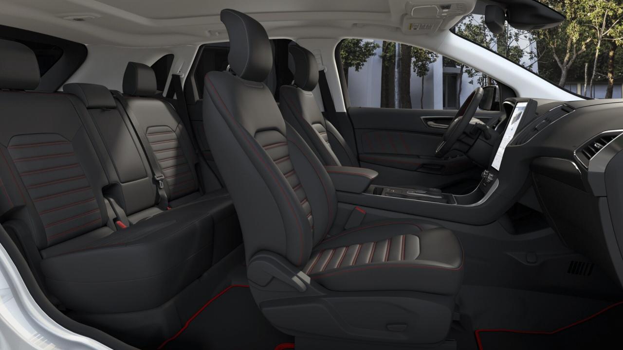 2022 Ford Edge ST LINE AWD Photo5