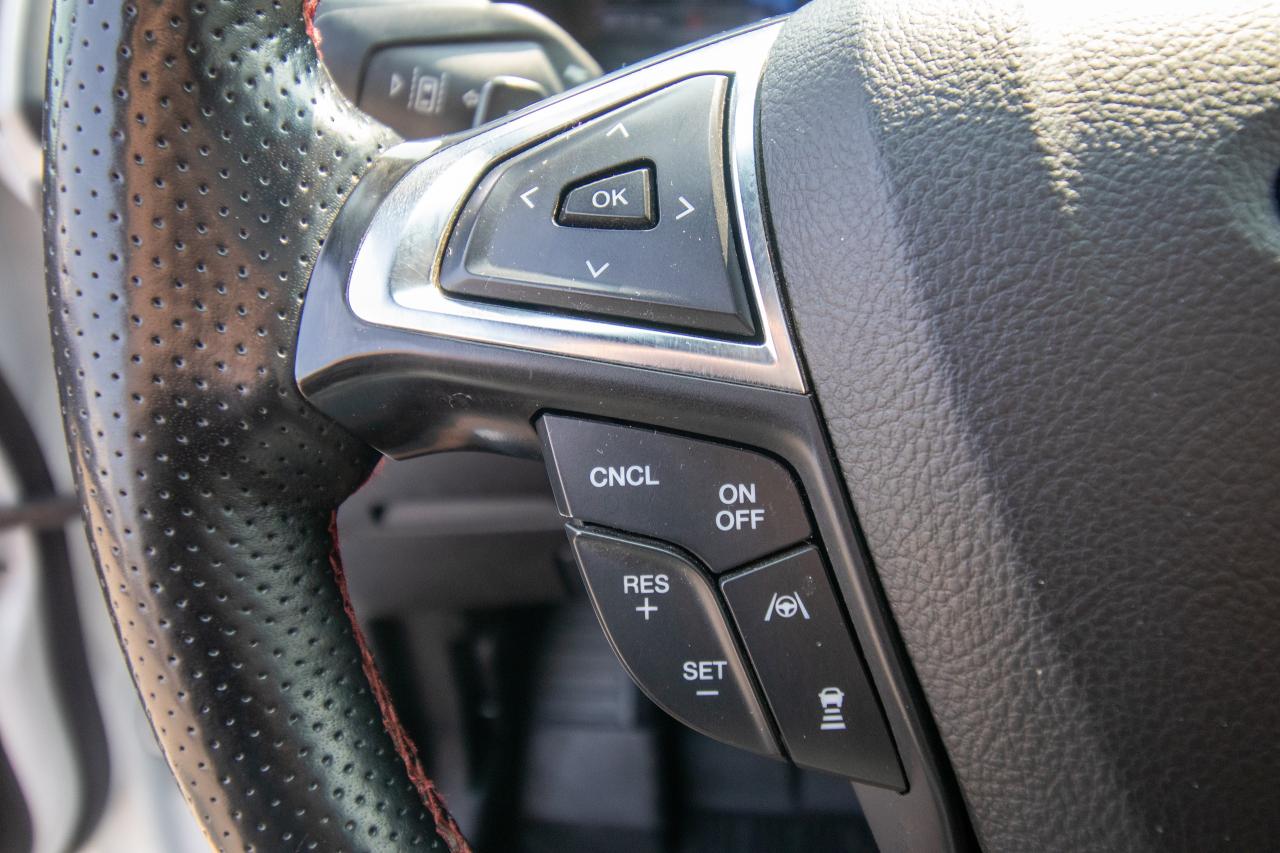 2022 Ford Edge ST LINE AWD Photo5