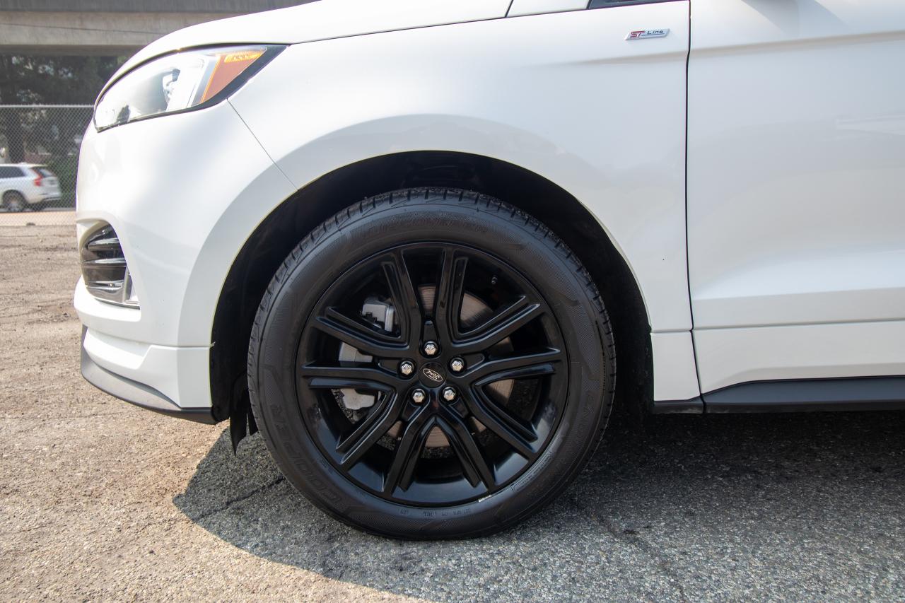 2022 Ford Edge ST LINE AWD Photo5