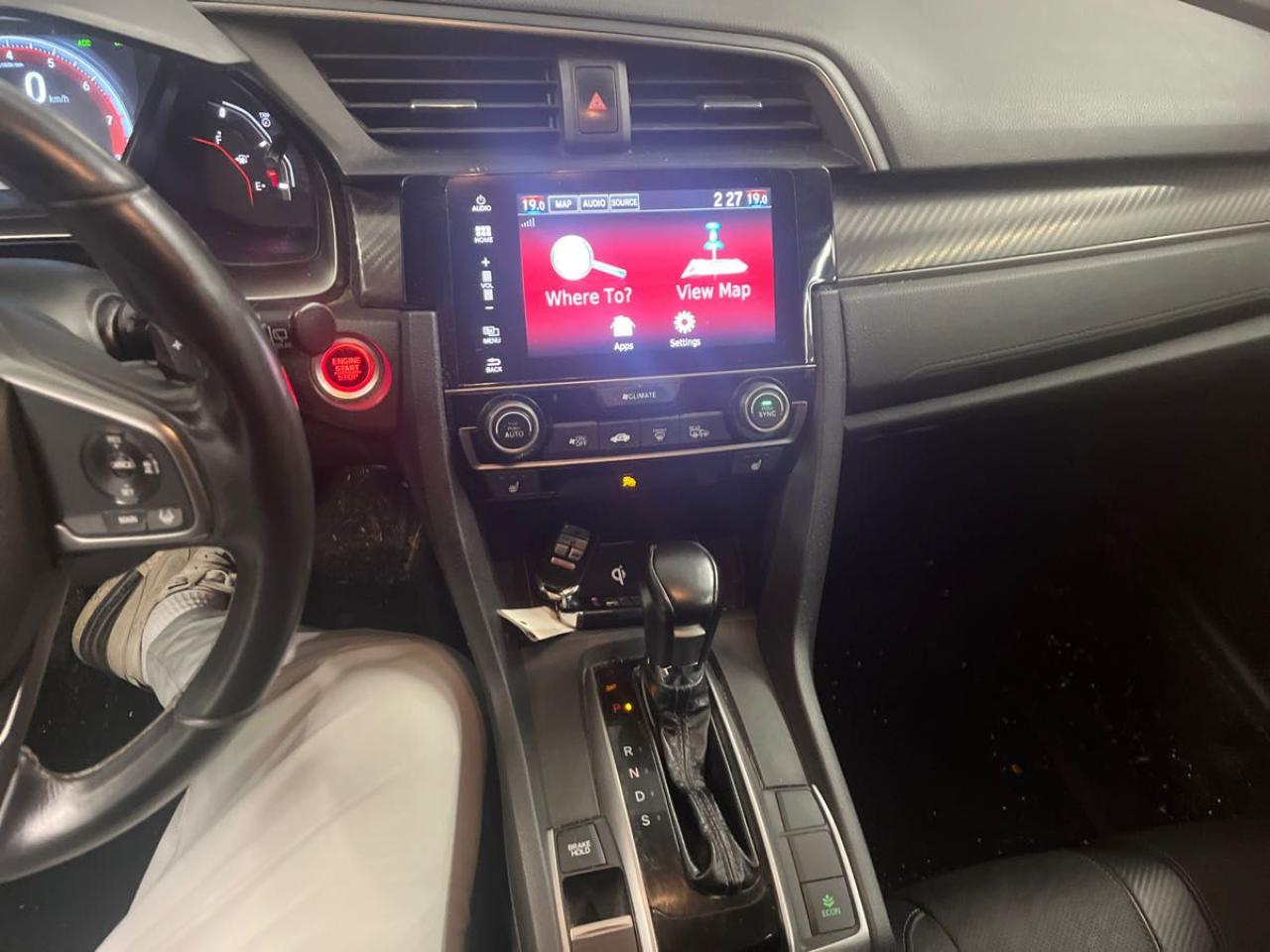 2018 Honda Civic Sport Touring | Auto | Leather | Roof | Nav | Cam Photo9